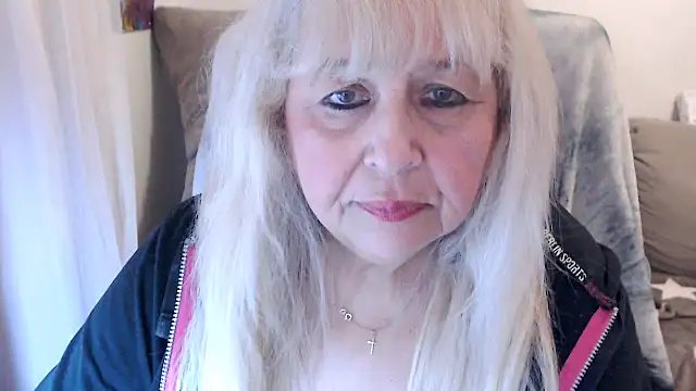 SusiLifeXXX online show from November 4, 2025, 9:18 pm