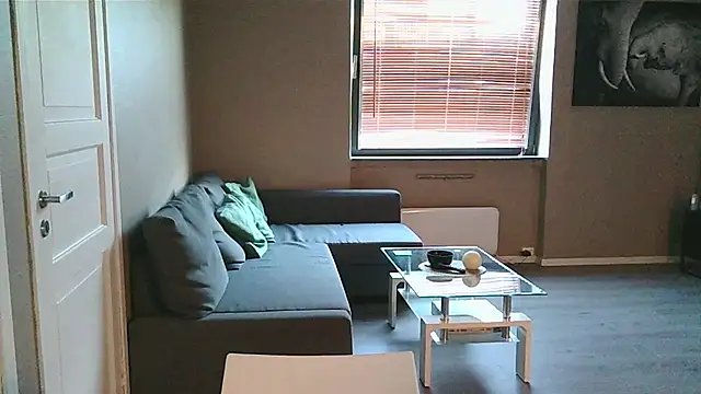 Snapshot of Dartanjanas13 chatting on September 24, 2025, 3:18 pm Dartanjanas13 online show from September 24, 2025, 3:18 pm