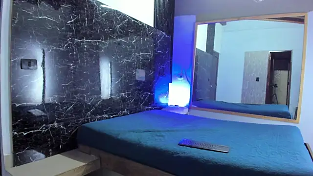 Snapshot of _Axel_09 chatting on September 12, 2025, 4:23 am Axel 09 online show from September 12, 2025, 4:23 am