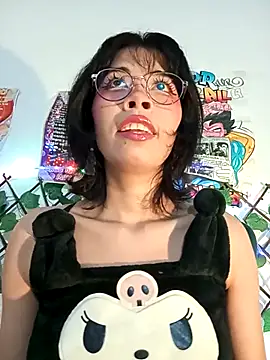 Snapshot of dolliette24 chatting on March 15, 2026, 3:24 am dolliette24 online show from March 15, 2026, 3:24 am