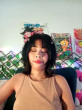 Snapshot of dolliette24 chatting on May 6, 2026, 2:26 am dolliette24 online show from May 6, 2026, 2:26 am