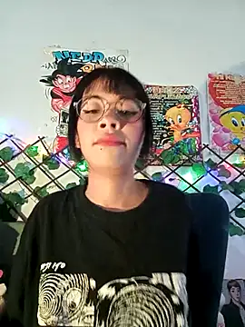 dolliette24 online show from April 30, 2026, 3:46 am