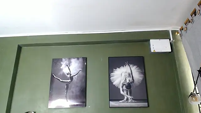 Evaa 18 online show from October 10, 2025, 5:36 pm