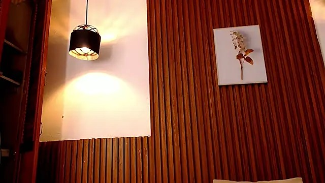 Evaa 18 online show from February 12, 2026, 5:34 pm