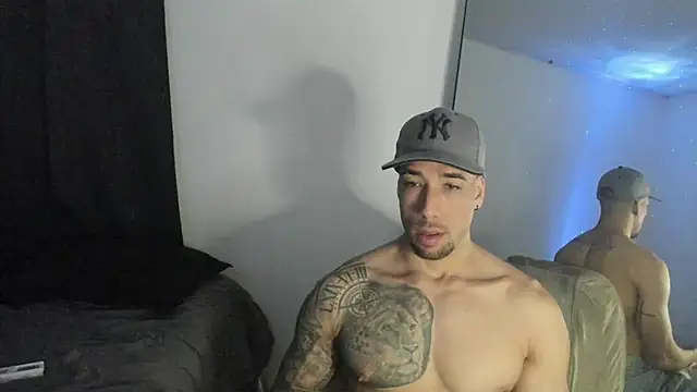 ThiagoLugo online show from February 8, 2026, 11:24 pm