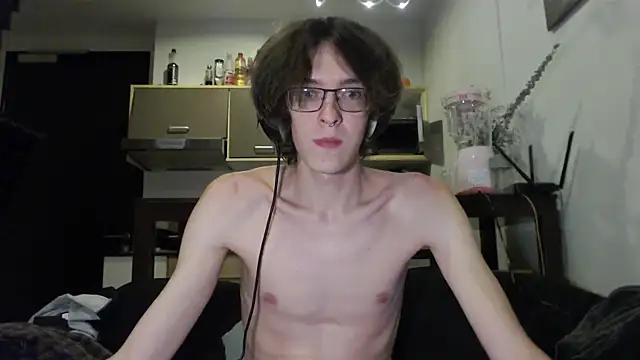 LovesomeCookie online show from September 9, 2025, 4:16 pm