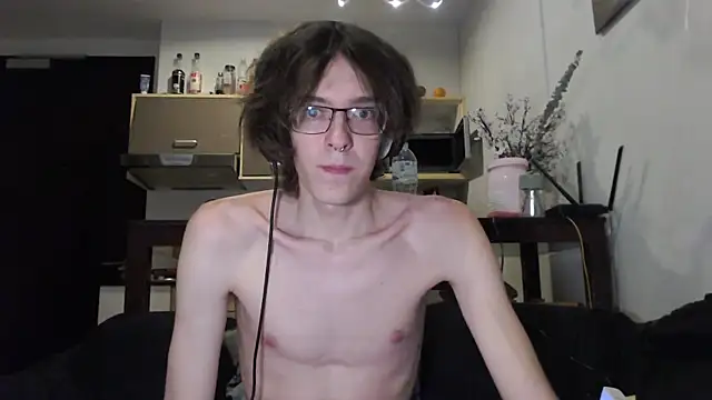 LovesomeCookie online show from September 15, 2025, 2:17 pm