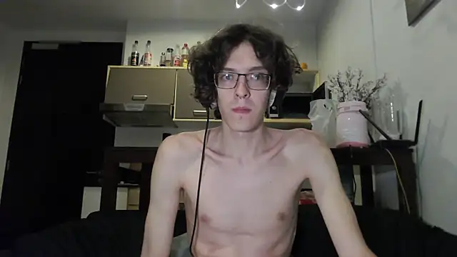 LovesomeCookie online show from October 3, 2025, 2:07 pm