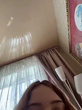 Hannah xBaby online show from April 5, 2026, 8:43 am