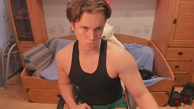 Snapshot of Dexter_Bennett chatting on February 24, 2026, 2:29 pm Dexter Bennett online show from February 24, 2026, 2:29 pm