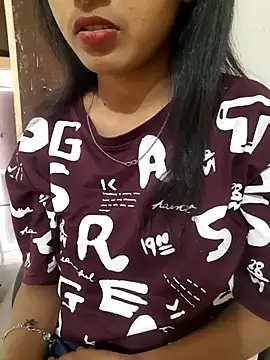 Snapshot of AnkitaDevi chatting on February 25, 2026, 10:04 am AnkitaDevi online show from February 25, 2026, 10:04 am