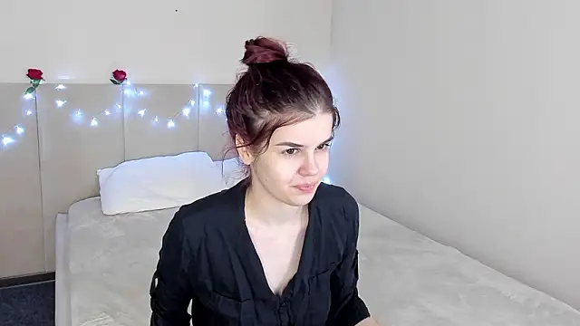 Infinity Ti online show from February 27, 2026, 2:01 am