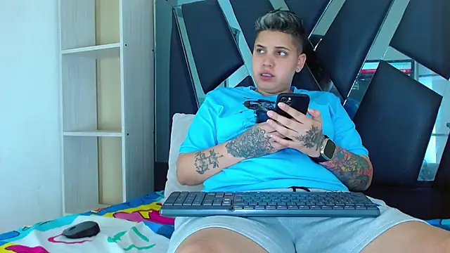 karla sexy21 online show from October 1, 2025, 4:17 am