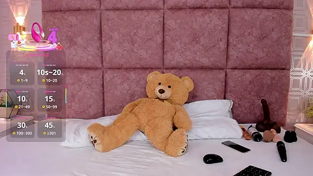 AmyStar1 online show from February 17, 2026, 9:34 pm