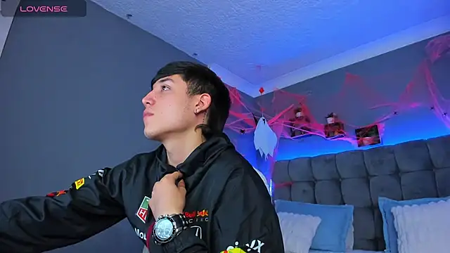 Ares di martin online show from October 31, 2025, 5:15 am