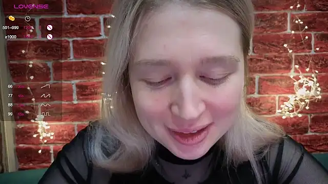 CitrusBlissss online show from January 15, 2026, 3:32 am