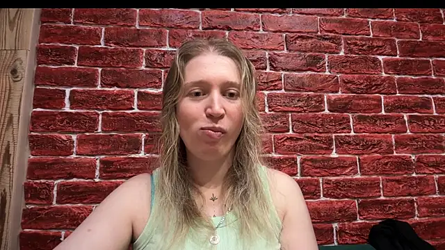 CitrusBlissss online show from October 21, 2025, 12:04 pm