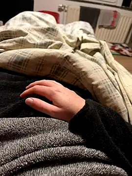 mas20043 online show from October 23, 2025, 6:17 pm