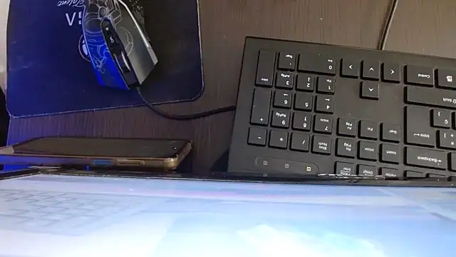 May fk online show from September 11, 2025, 2:11 am