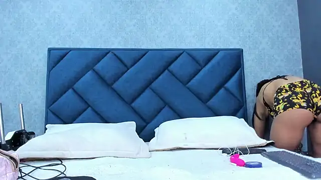 shanthal bllizz online show from September 16, 2025, 3:18 am