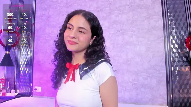 Snapshot of HadaKiss chatting on April 9, 2026, 6:19 am HadaKiss online show from April 9, 2026, 6:19 am