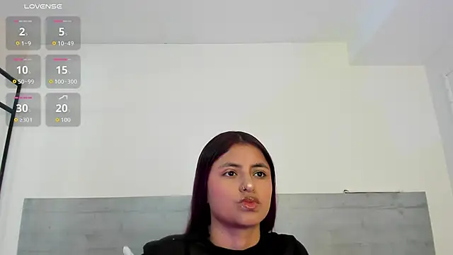 Snapshot of sunnyWhitee chatting on May 20, 2026, 7:11 pm sunnyWhitee online show from May 20, 2026, 7:11 pm