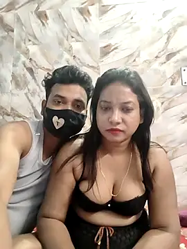 hornyzinia123 online show from December 19, 2025, 3:10 am