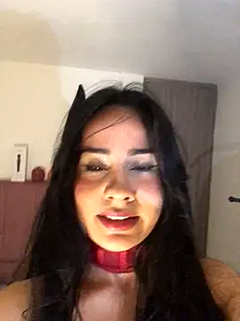 Snapshot of SelinaCatt_ chatting on October 12, 2025, 11:28 pm SelinaCatt  online show from October 12, 2025, 11:28 pm