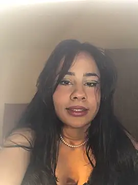 Snapshot of SelinaCatt_ chatting on September 21, 2025, 9:53 pm SelinaCatt  online show from September 21, 2025, 9:53 pm