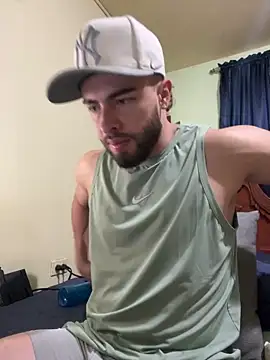 MaxDell online show from September 12, 2025, 9:47 pm