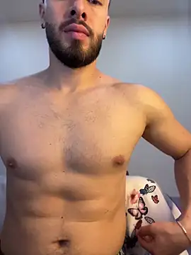 MaxDell online show from April 13, 2026, 7:07 pm