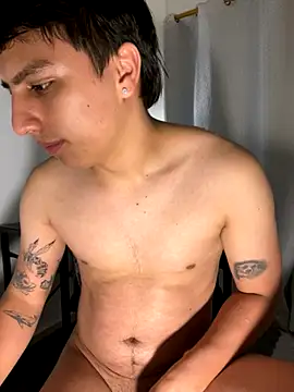 ErosVale online show from October 29, 2025, 11:47 pm