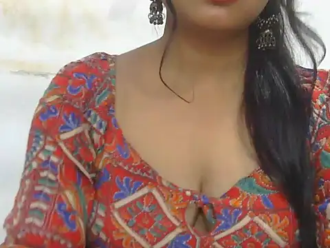 POOJA 199 online show from October 25, 2025, 7:18 am