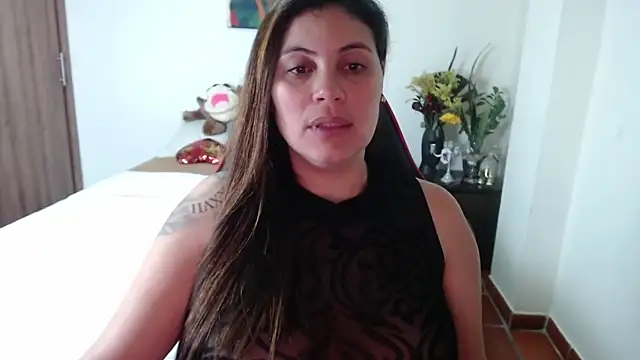 Secret Bella online show from September 25, 2025, 12:11 pm