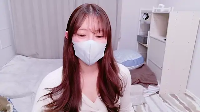 MOEMOE-Q online show from November 27, 2025, 3:23 pm