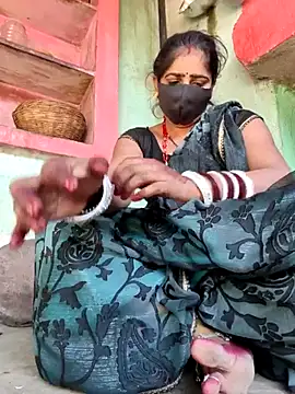 Snapshot of Falguni_Desai chatting on December 18, 2025, 7:13 am Falguni Desai online show from December 18, 2025, 7:13 am