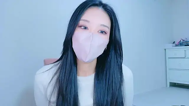 ramuchan desu online show from November 4, 2025, 2:15 am