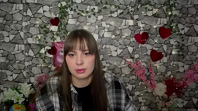 Amanda Bright  online show from November 6, 2025, 7:34 am