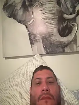 cristianpatoduck online show from October 22, 2025, 12:04 pm