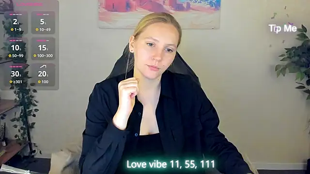 Snapshot of Anna_Chelsea chatting on May 28, 2026, 1:02 am Anna Chelsea online show from May 28, 2026, 1:02 am