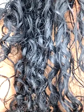 Yemaly Lee online show from March 19, 2026, 11:38 pm