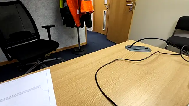 Oorse1966 online show from October 30, 2025, 7:17 am