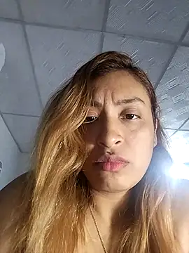 Snapshot of shanell_saenz chatting on February 24, 2026, 12:55 am shanell saenz online show from February 24, 2026, 12:55 am