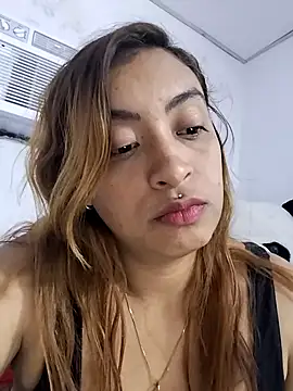 Snapshot of shanell_saenz chatting on December 17, 2025, 2:27 am shanell saenz online show from December 17, 2025, 2:27 am