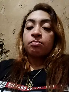 Snapshot of shanell_saenz chatting on November 14, 2025, 2:48 am shanell saenz online show from November 14, 2025, 2:48 am