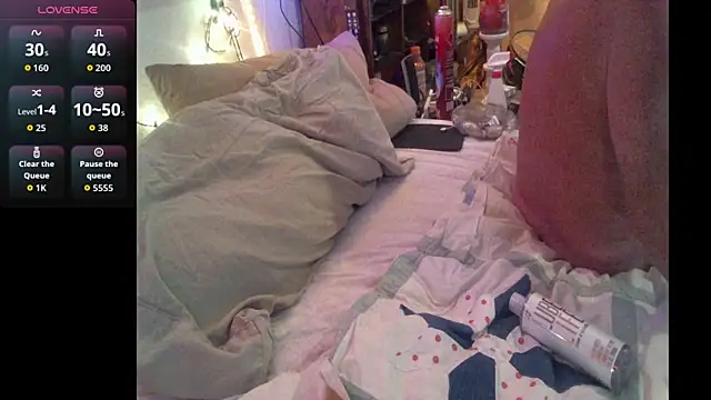 Pussyeat2please online show from March 26, 2026, 9:07 am