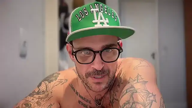 brrasssssillll online show from June 29, 2026, 12:50 am