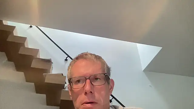 Snapshot of choupipat1 chatting on November 8, 2025, 8:51 am choupipat1 online show from November 8, 2025, 8:51 am