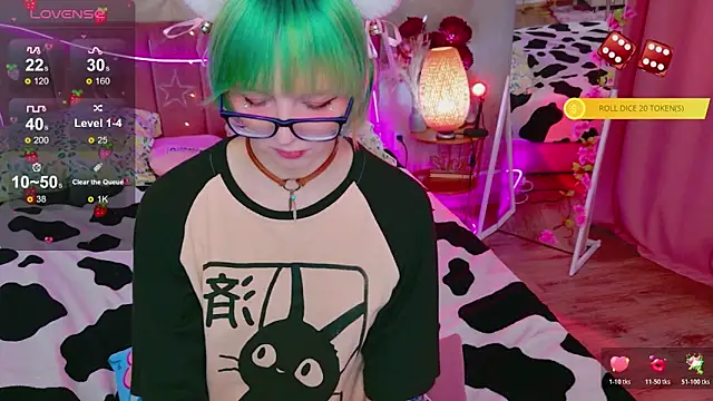 Snapshot of CoralineYoung chatting on May 3, 2026, 5:01 am CoralineYoung online show from May 3, 2026, 5:01 am