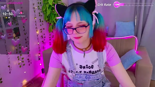 Snapshot of CoralineYoung chatting on October 15, 2025, 5:06 am CoralineYoung online show from October 15, 2025, 5:06 am